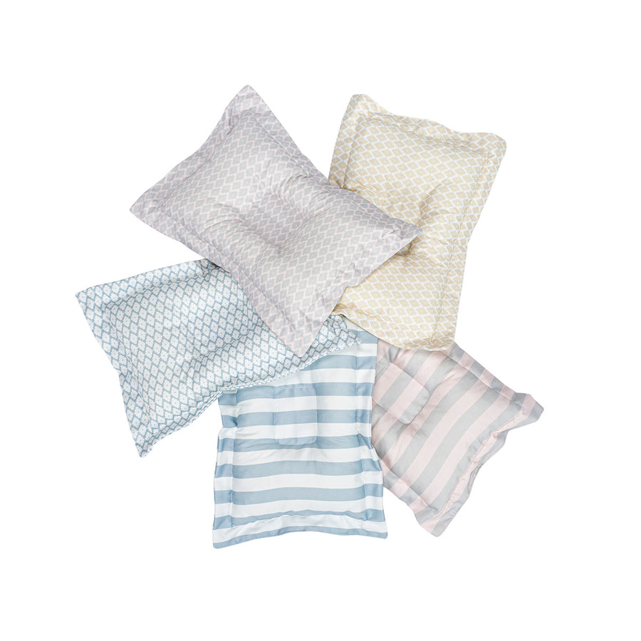 Ergonomic baby pillow Effiki pink stripes