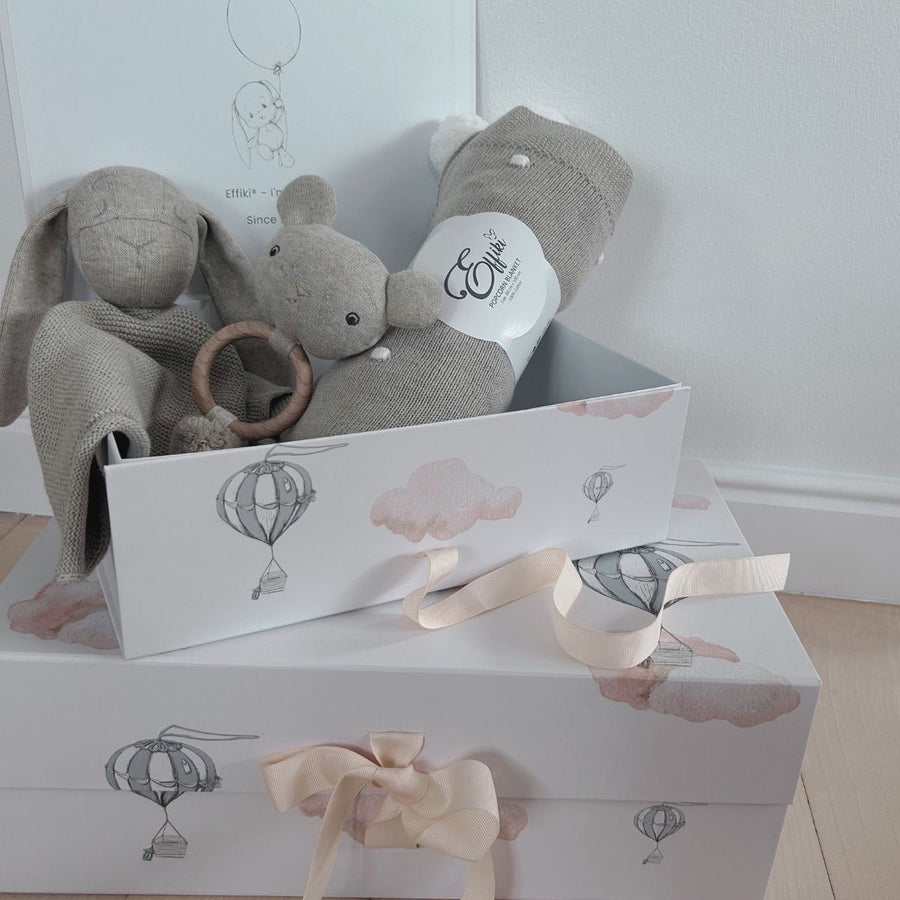 Effiki organic cotton baby gift set with blanket, comforter and teether inside the box